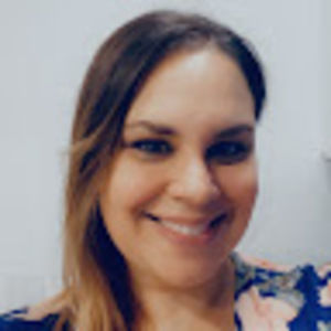 Meet your Posher, Casandra